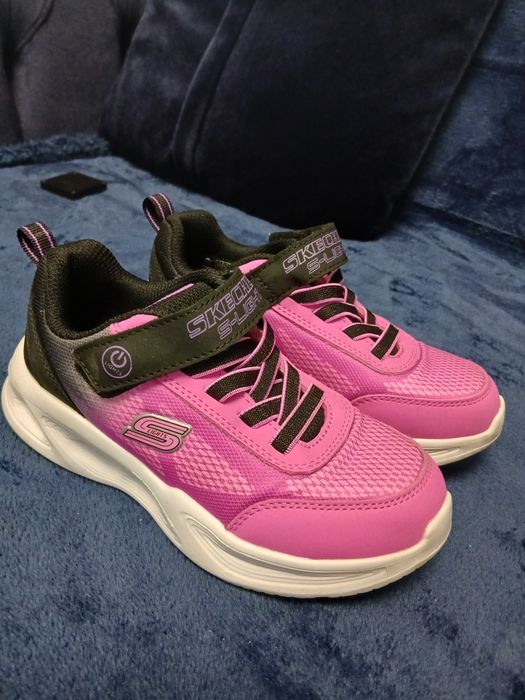 Adidasi  Skechers 29