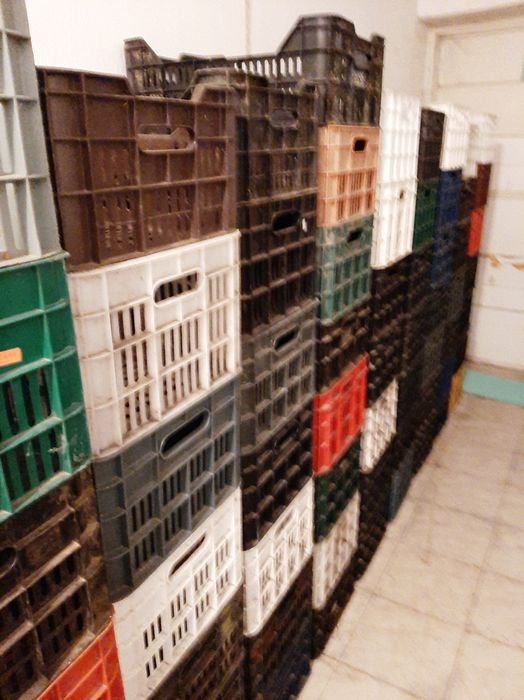 Амбалаж,  пластмасови и картонени