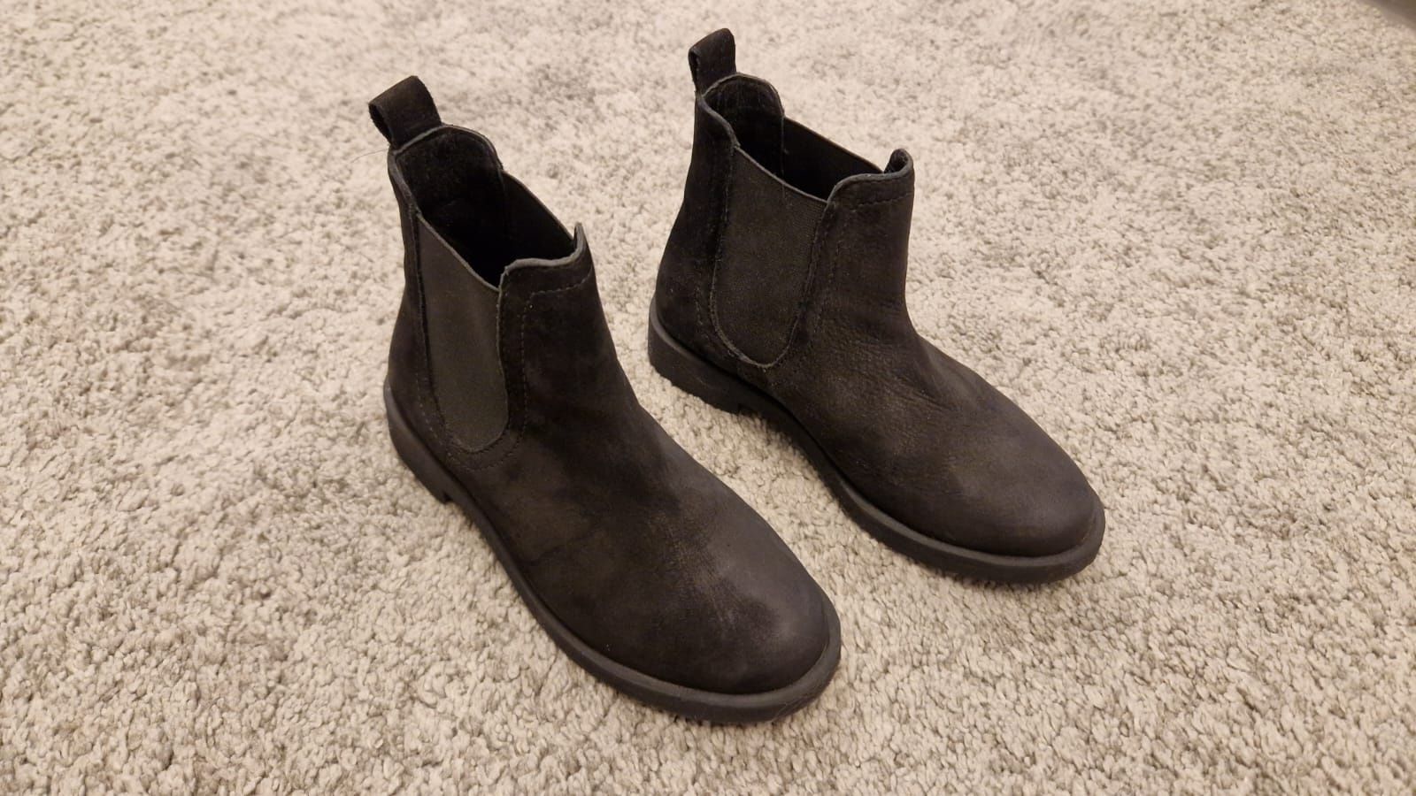 Botine Chelsea Zara