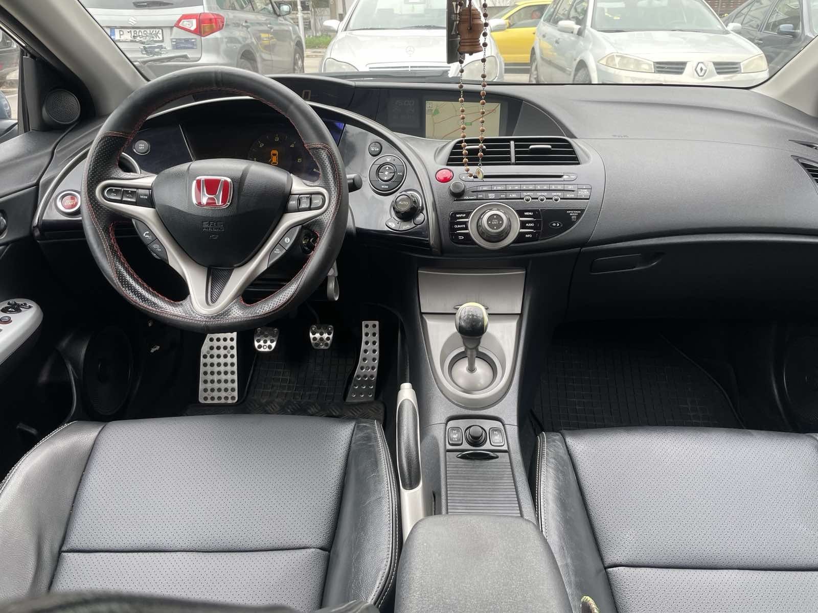 Продавам Honda Civic