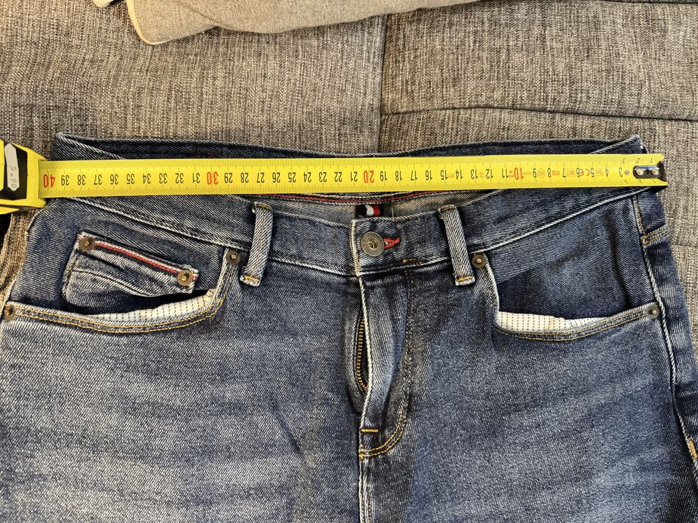 Tommy Hilfiger мъжки дънки размер 29-30