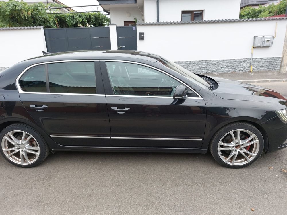 Skoda Superb 2.0 DSG Active 2015