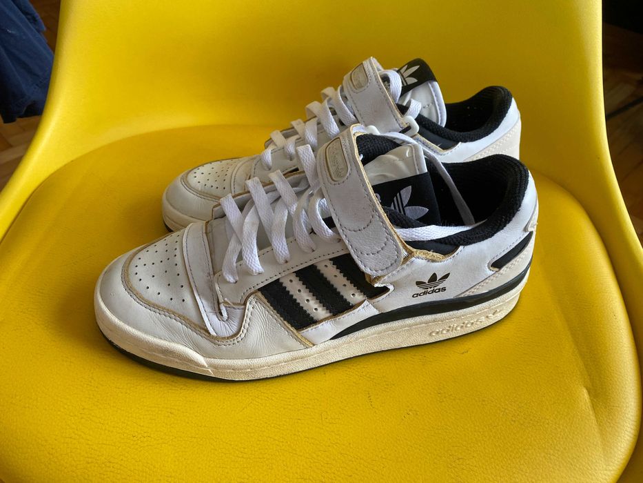 Продавам оригинални маратонки Adidas