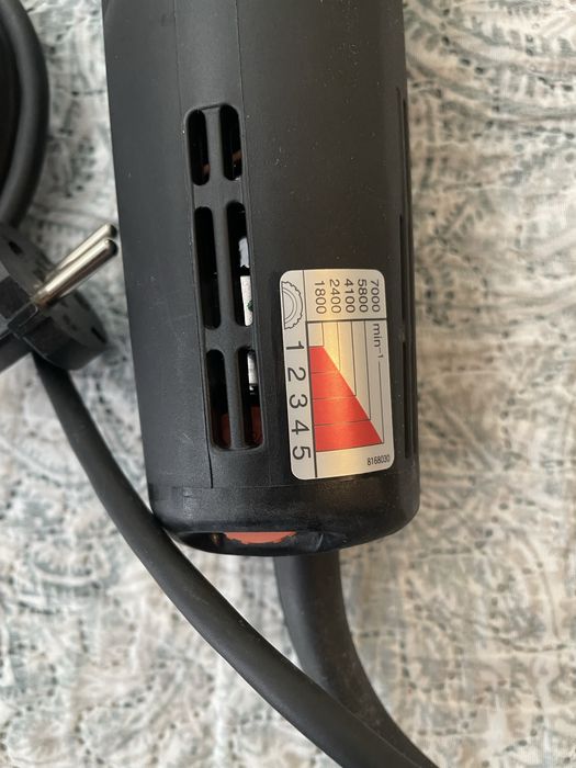 прав шлайф макита (bosch,hilti,metabo)makita GD0810C