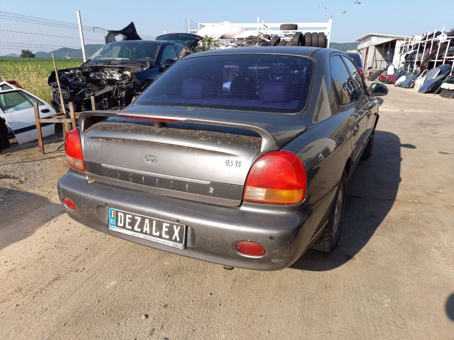 Dezmembrari HYUNDAI SONATA 2.5i V6 an 2001