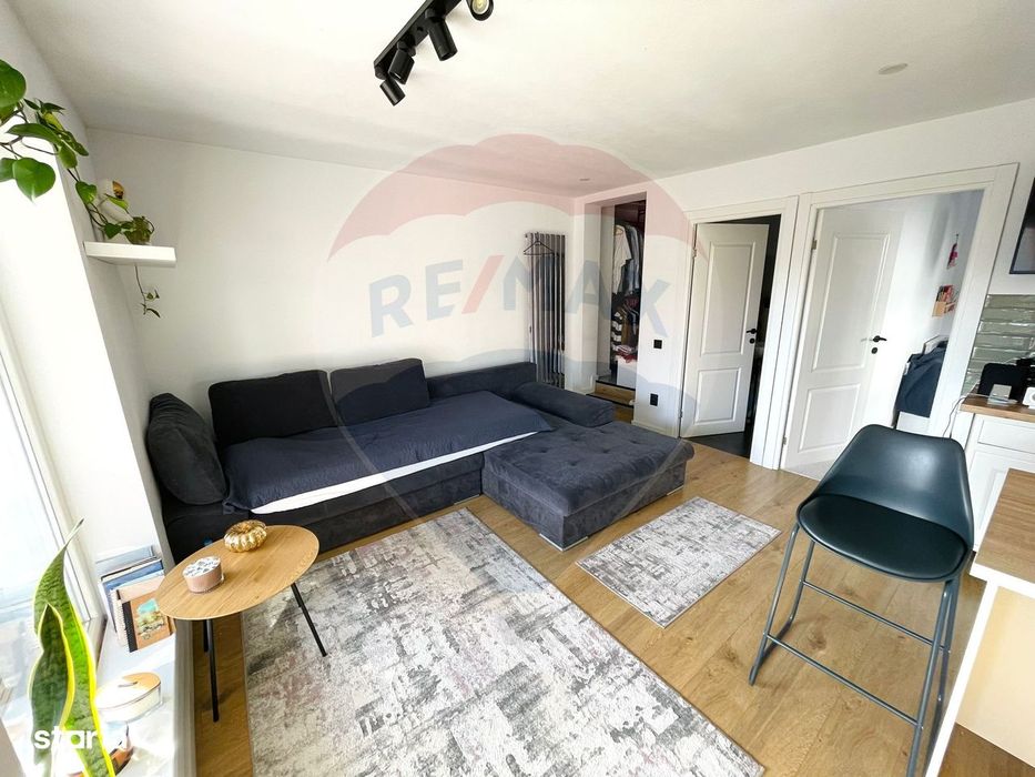 Casă cu potențial de renovare, teren generos 1366 mp, Dâmbu Rotund