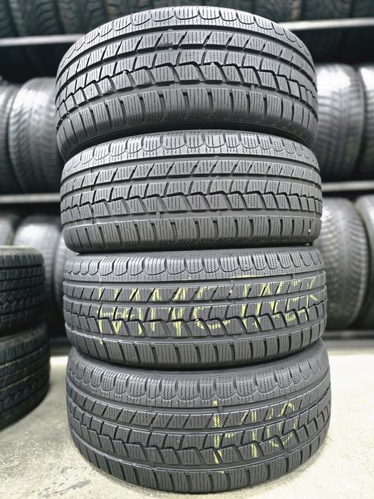4x 225/55/17 M+S ROADSTONE Stare excelentă