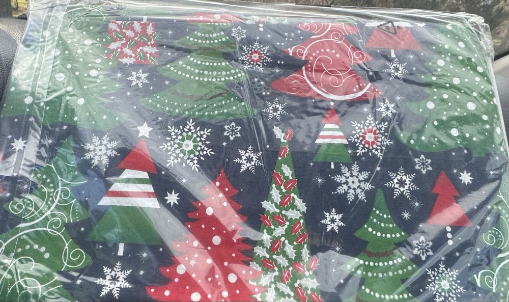 Fata de masa Craciun