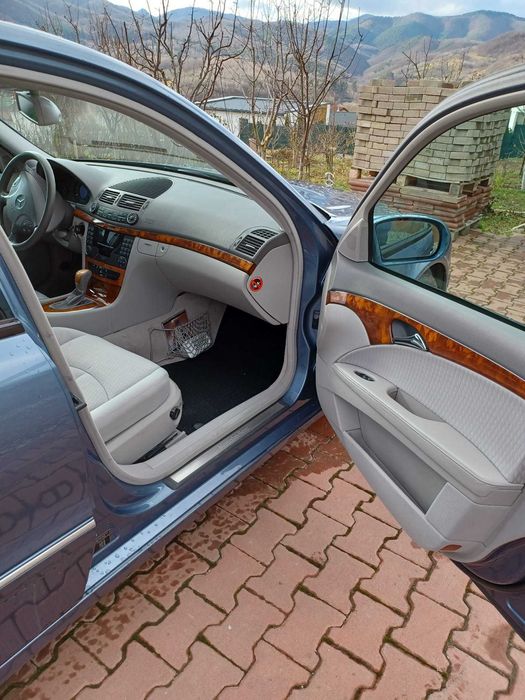 Vind mercedes E klass