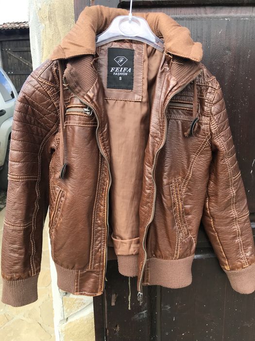 Пролетно- есенно кожено яке за момче