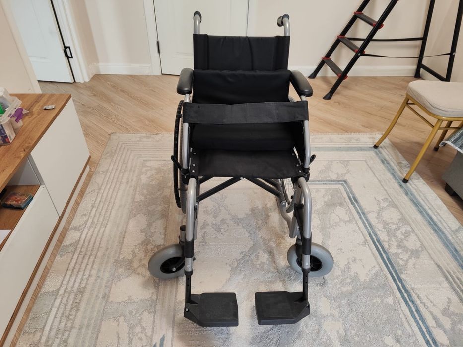 Новая инвалидная коляска