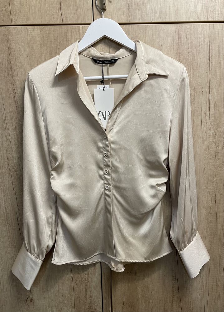 Нови ризи Zara