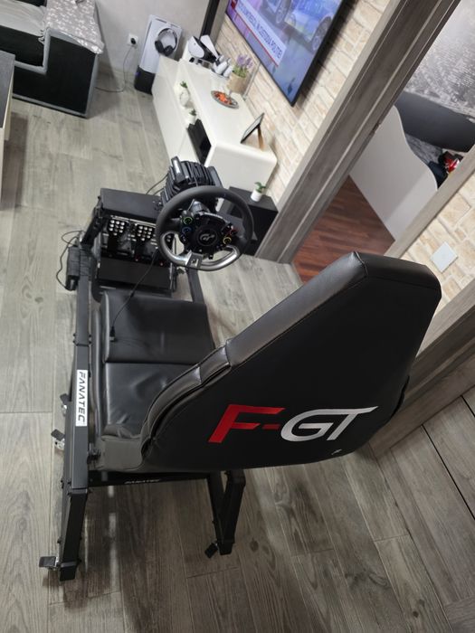 Vand simulator Fanatec dd gran turismo 8/5 nm + scaun next level