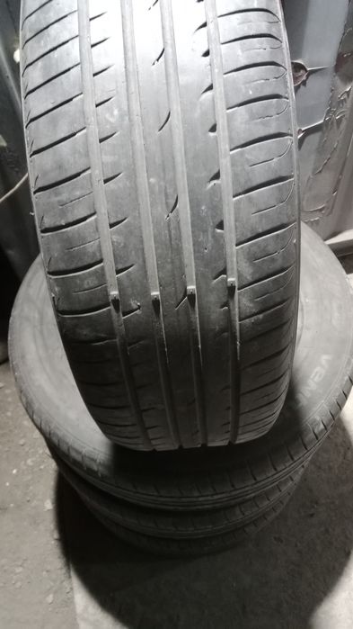 продам резину 4 штуки