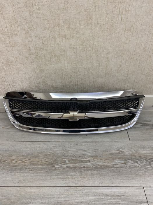 Ласетти облицовка радиатора