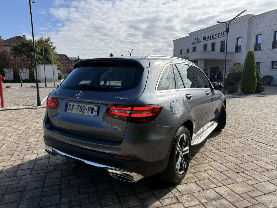 MERCEDES BENZ GLC 220 CDI  - Cutie 9G-Tronic ! Tractiune 4Matic 4x4