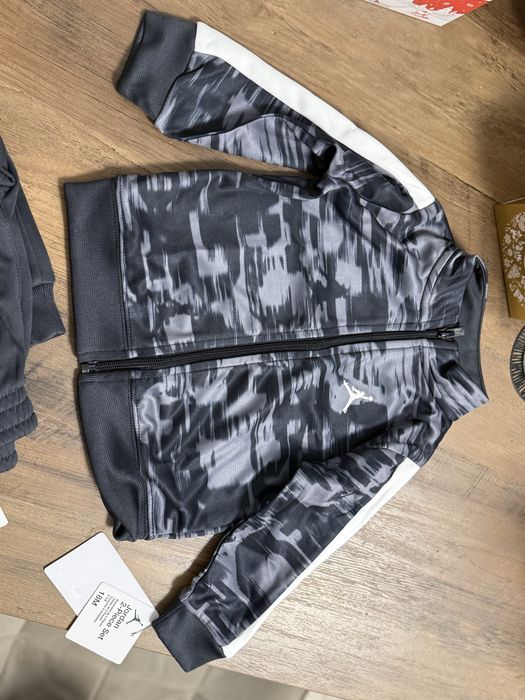 Trening jordan 12-18 luni