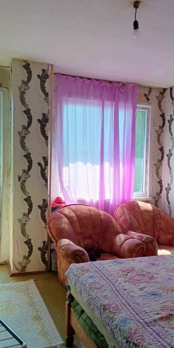 Продава се Тристаен апартамент в Симеоновград - 75 кв.м за 184 €/кв.м - Снимка #2