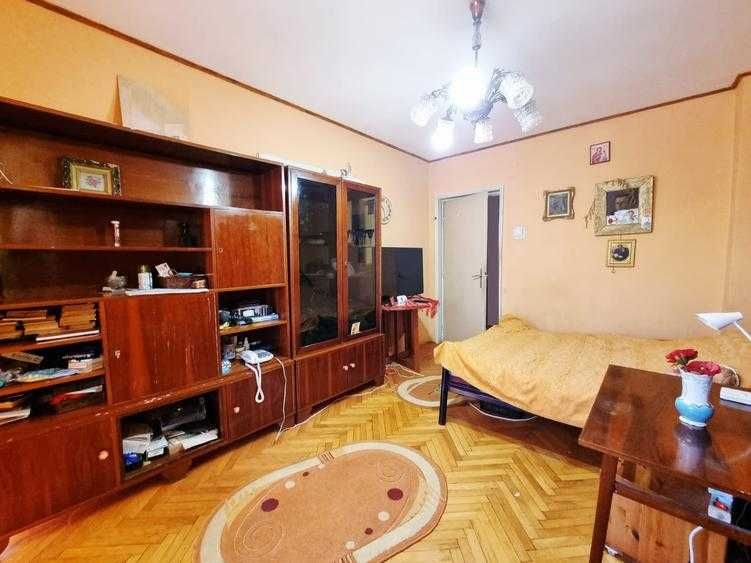 Apartament 3 camere Tiglina 1
