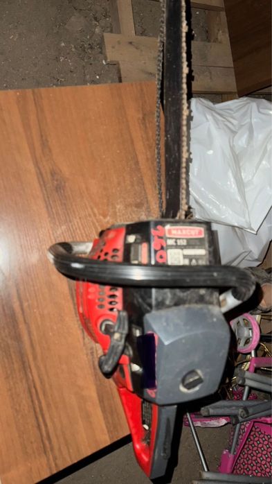 Продам бензопилу