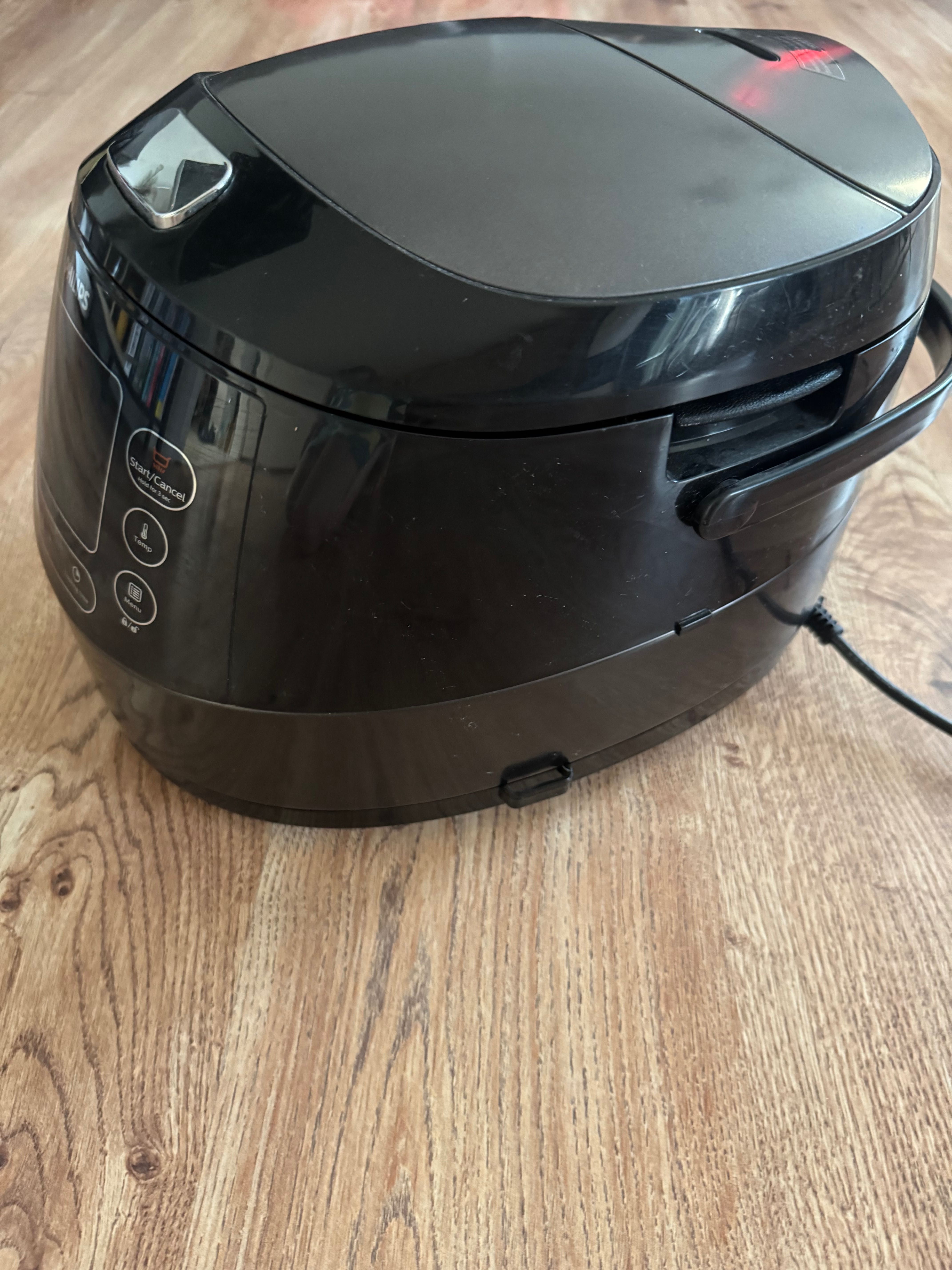 Мултифункционален уред за готвене Philips HD4749