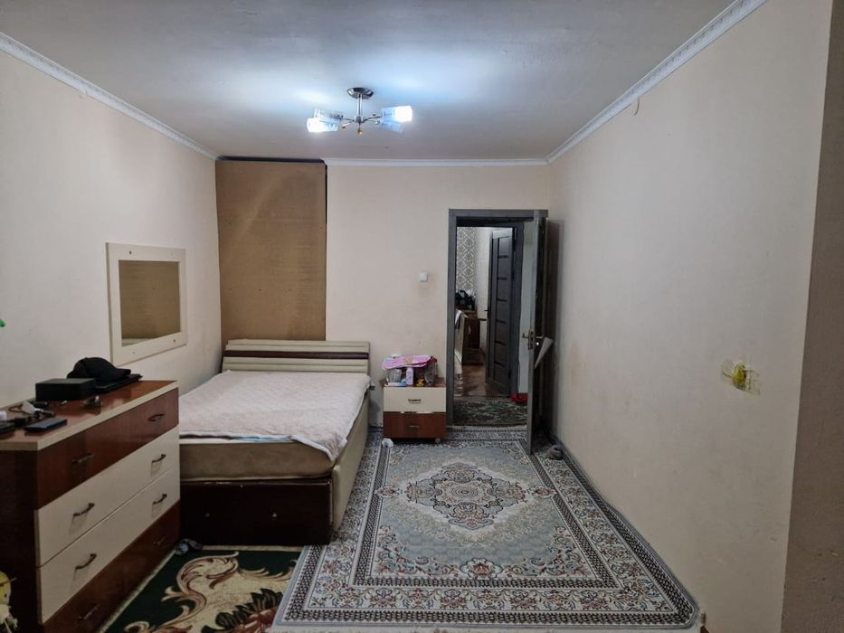 Срочно продам спальный гарнитур