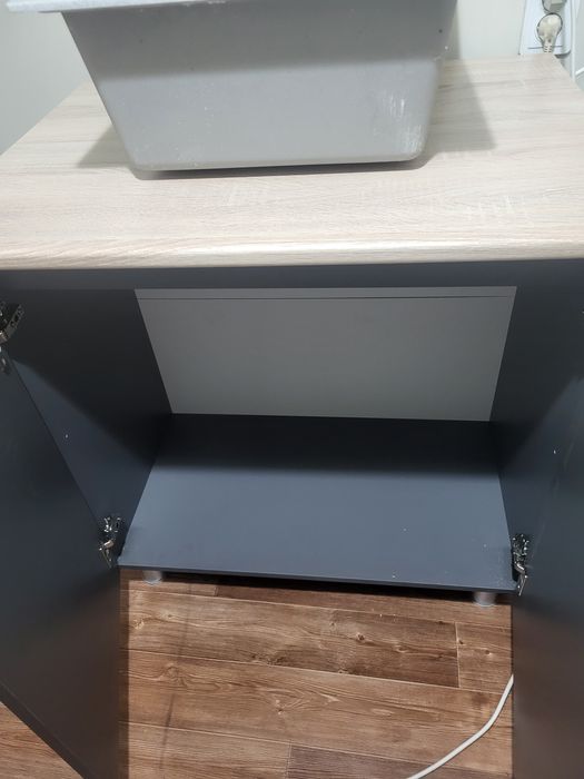 Продам абсолютно новый шкаф под раковину