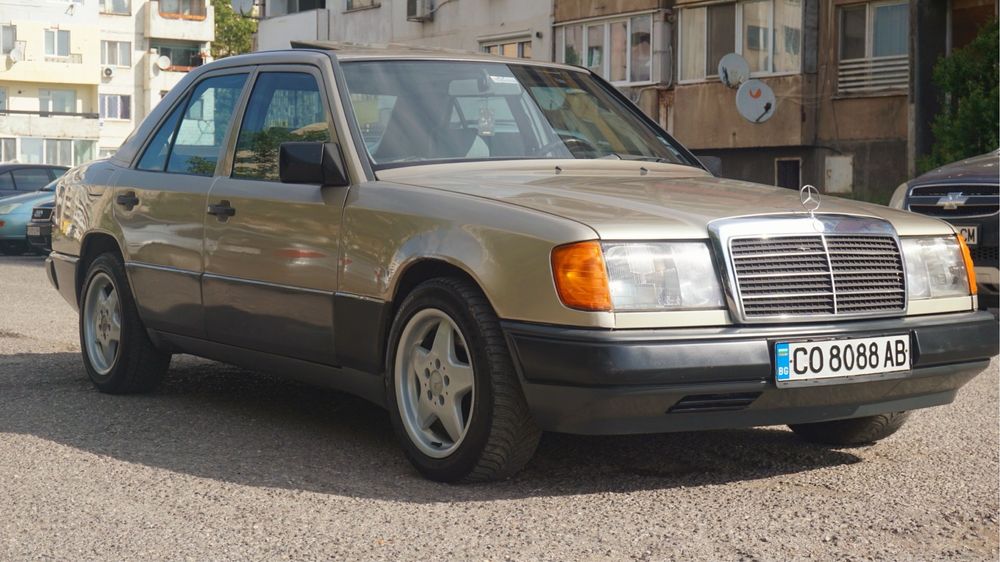 Mercedes W124 2.5D 90hp 1987г