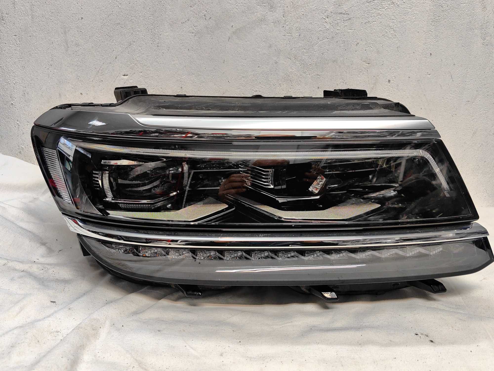 Оригинален фар Vw Tiguan Full Led