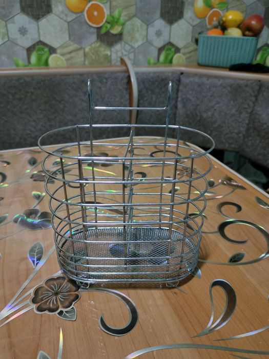 Продам подставку для столовых приборов