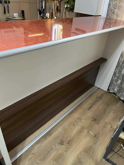 Vand insula de bucatarie cu bar