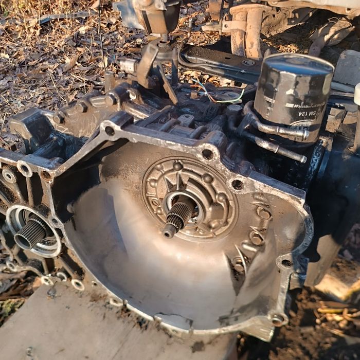 Коробка автомат от mitsubishi Chariot Grandis