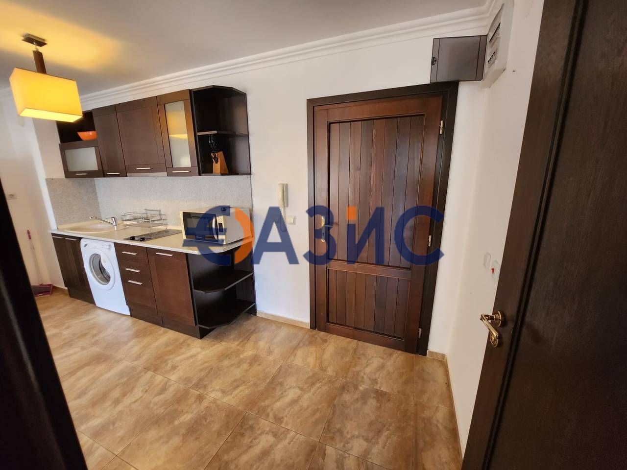 Продава се Двустаен апартамент в Свети Влас - 62 кв.м за 1952 €/кв.м - Снимка #1