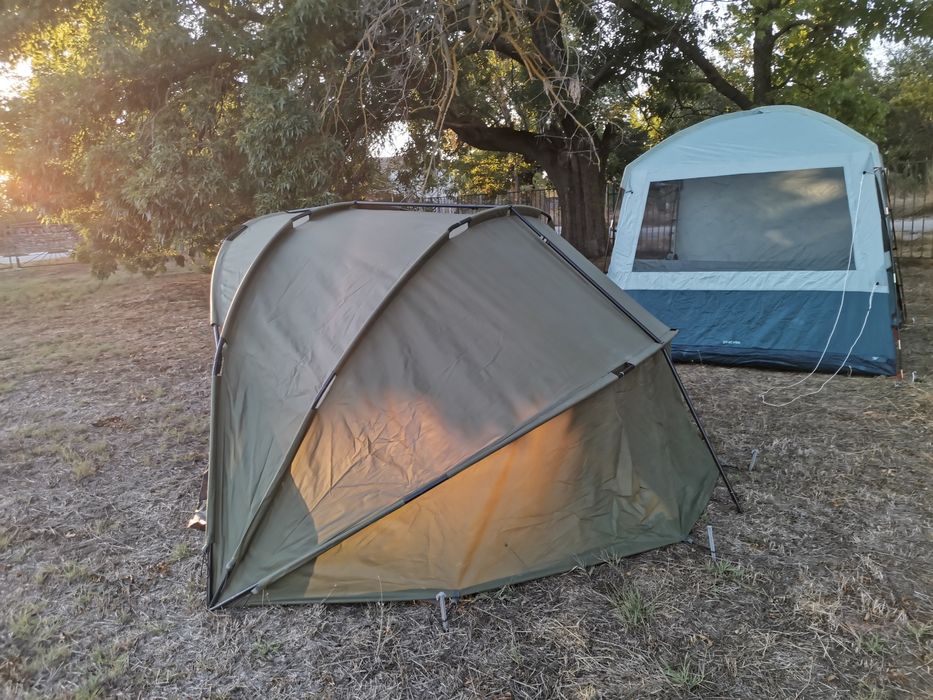 Шатра и шаранджийска палатка