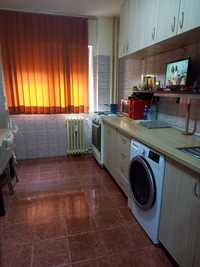 Apartament 4 camere , zona Soseaua Pantelimon