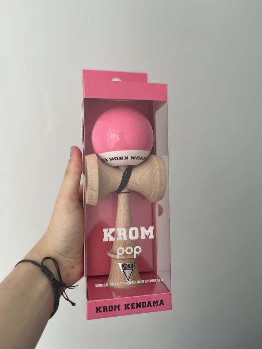 Kendama KROM POP LOL (Roz/Pink) - Noua, Originala!