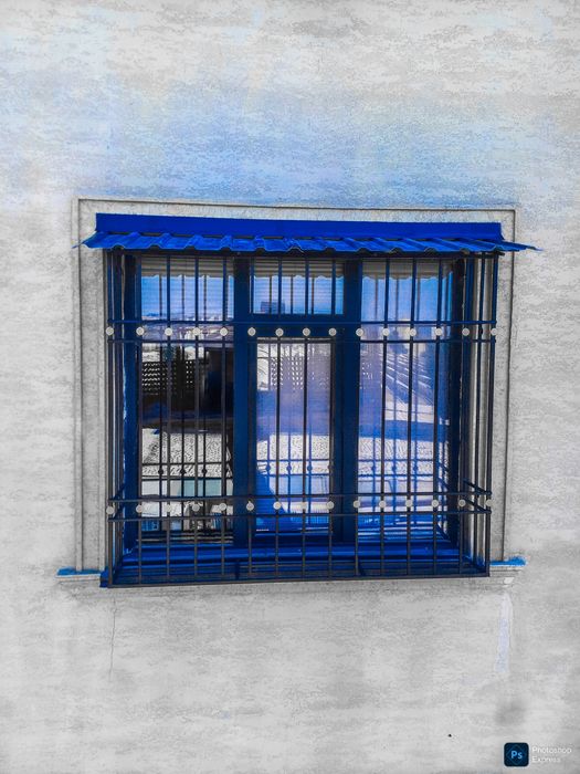 Решетки на окна . Установка Козырьков и Роликов