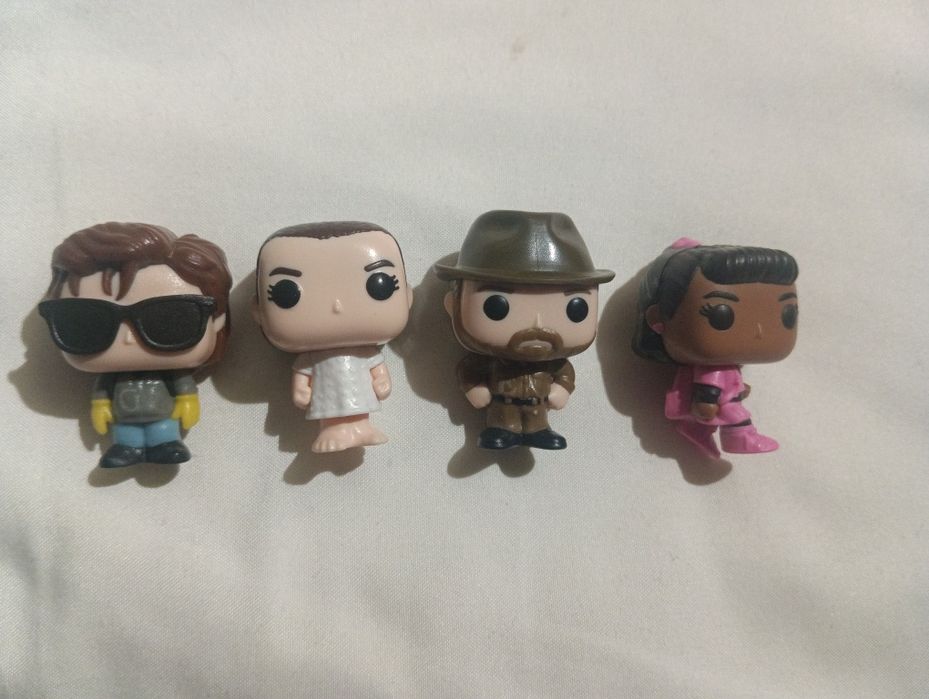 Фигурки осд Киндер джой