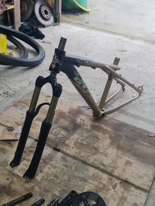 Vand piese bicicleta