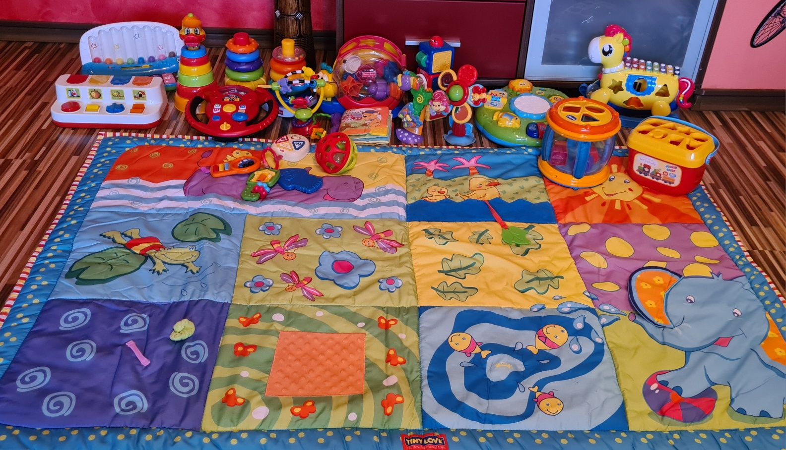 Лот играчки Fisher price,Chicco,Tinу love