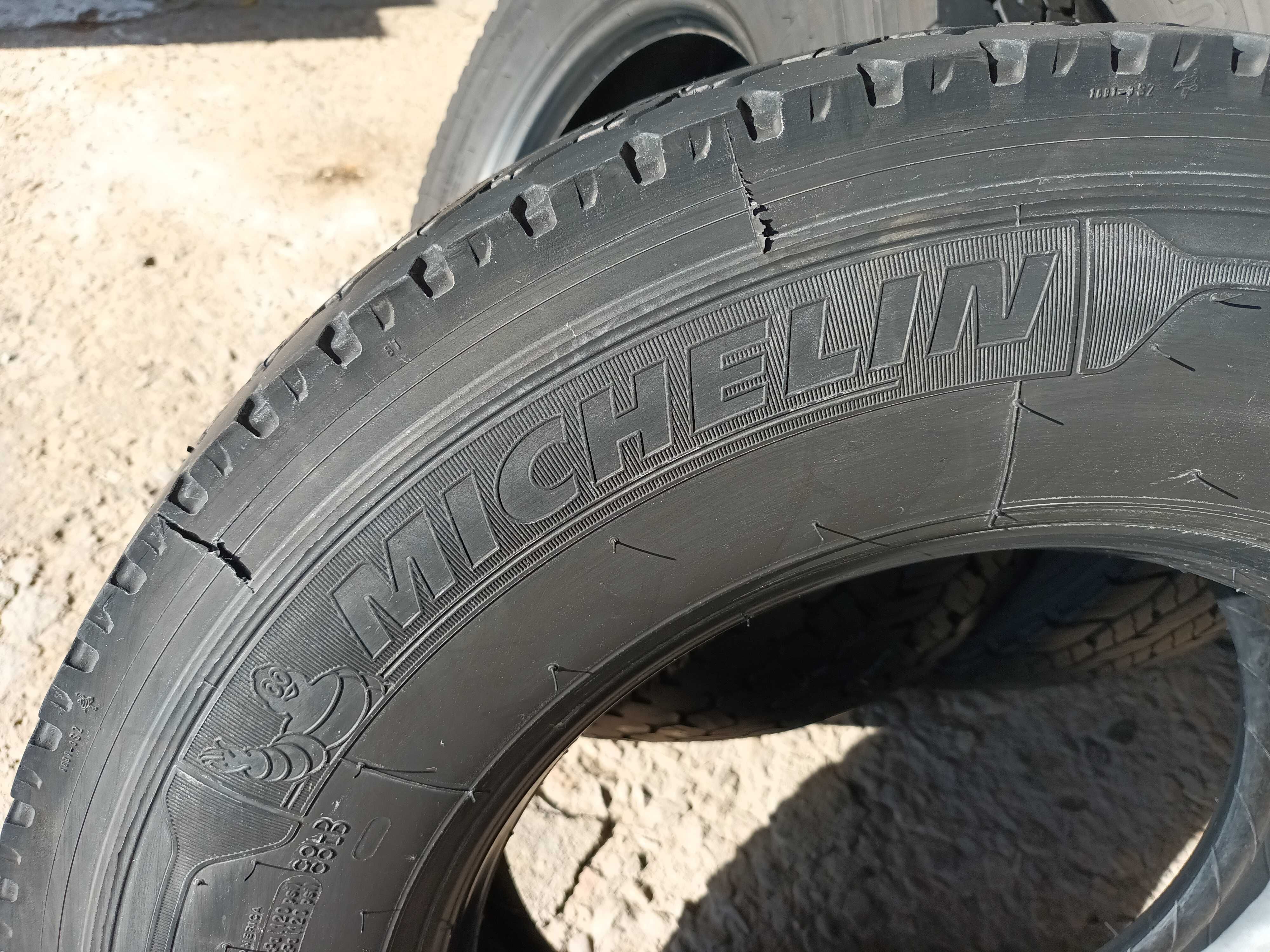 2 товарни гуми 245/70 R17.5 Michelin X Multi D 136/134M M+S Germany