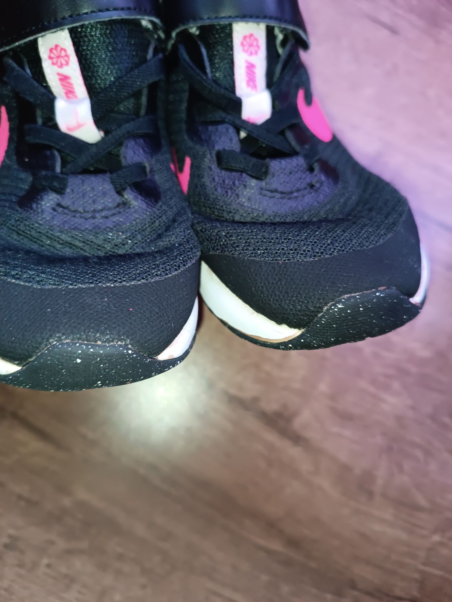 Маратонки Nike 30 номер