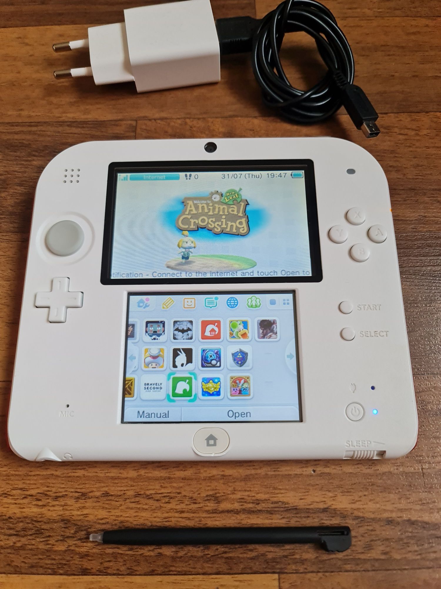 Jucarie Nintendo 2ds + 50 jocuri perfect functional(mario,zelda,pokemo