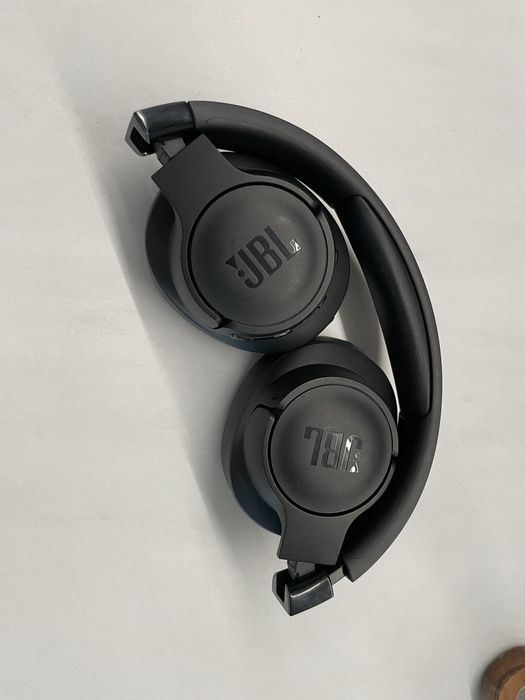 Căști JBL 720bt noise canceling
