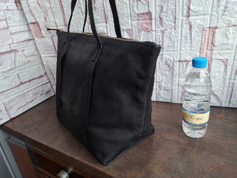 дамска чанта,Coccinelle,черна кожена торба-естествена кожа