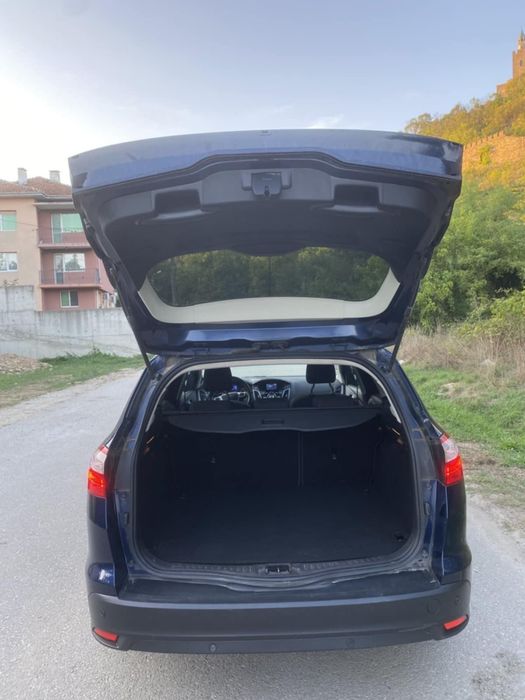 Продавам ford focus titanium