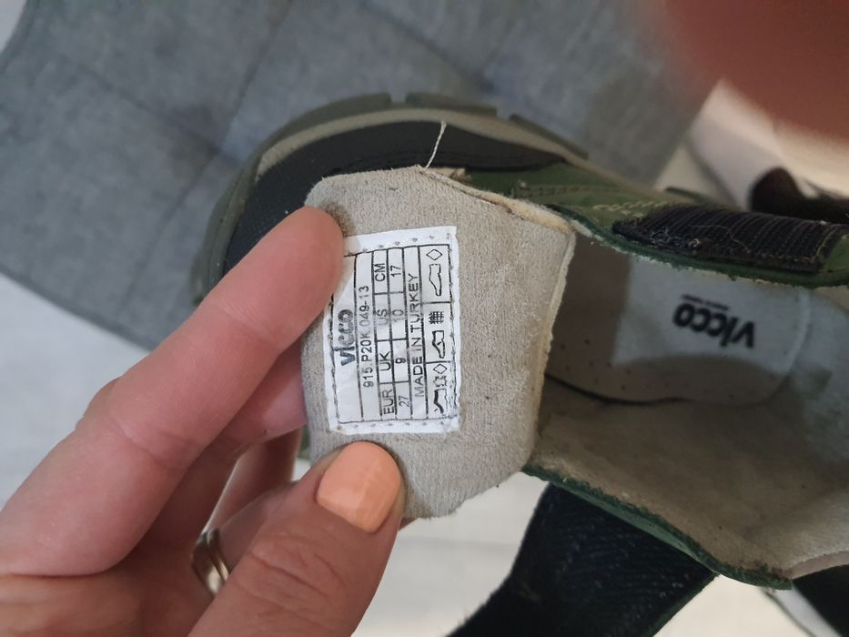 Pantofi băieți VICCO, mărimea 27 – stare bună