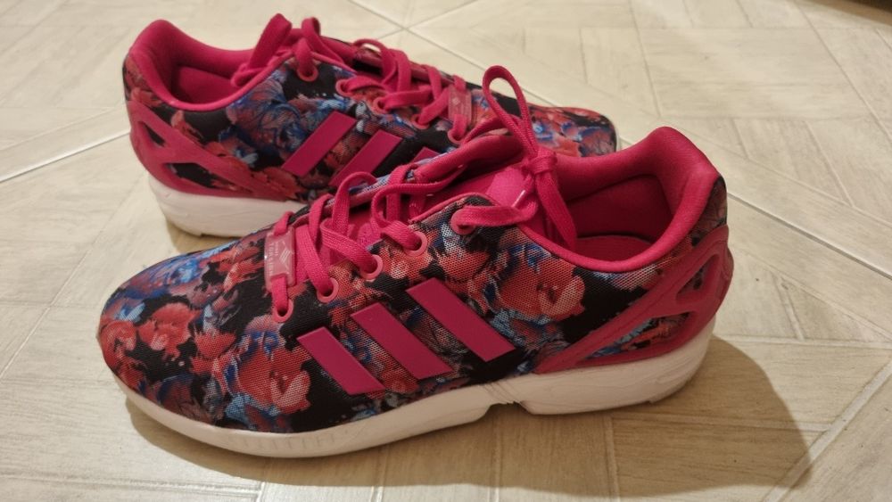 Adidas torsion 38
