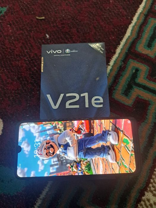 Vivo V21e sotiladi