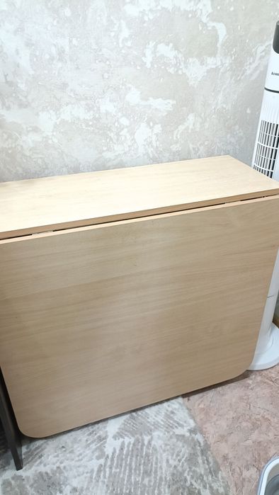 Продам стол- книжка